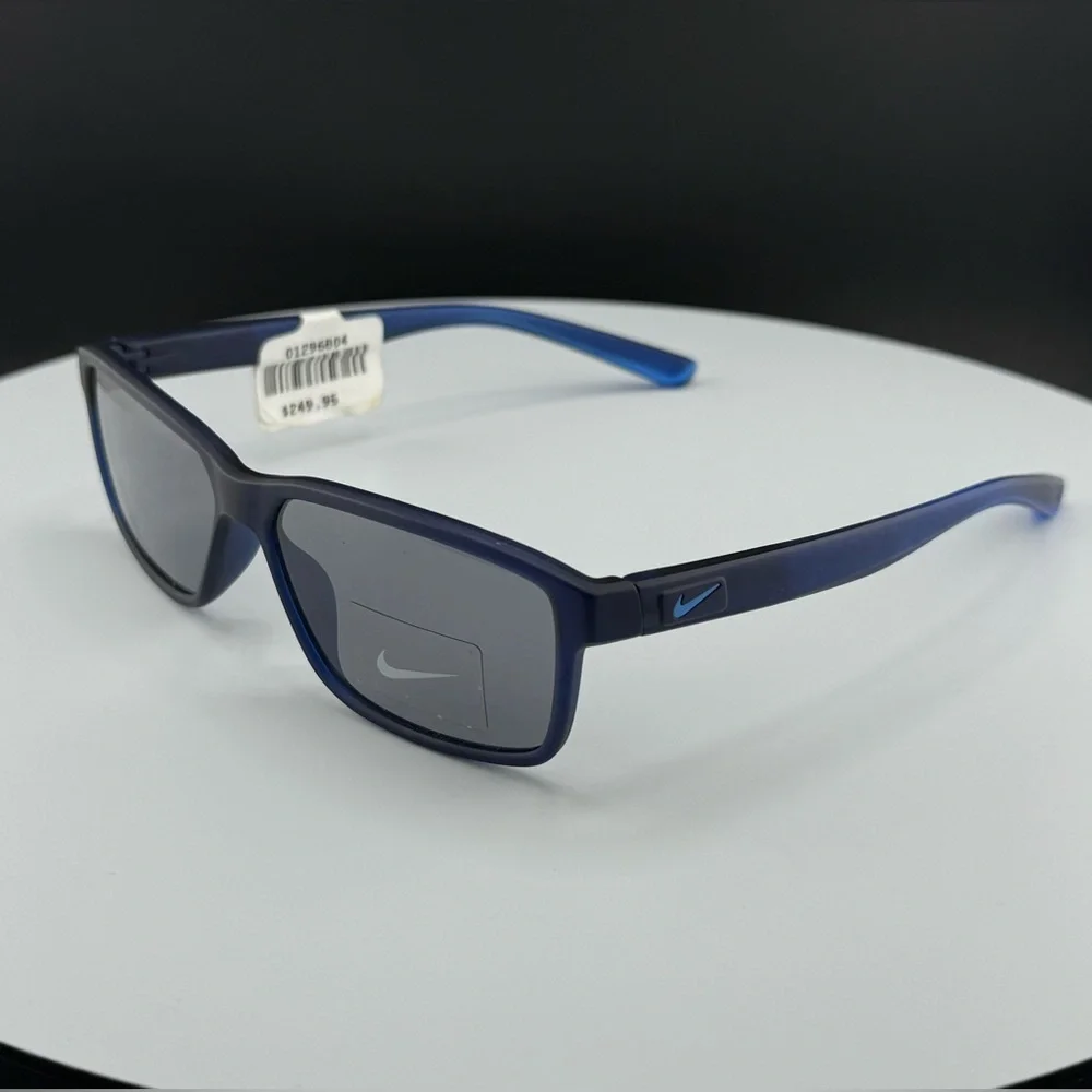 NIKE 7092S Sunglasses - Navy Blue